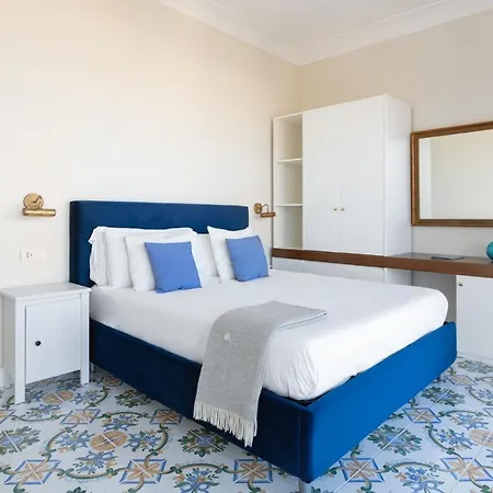 Experience Boutique - Cimmino Hotel Castellammare di Stabia
