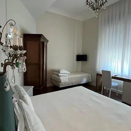 Experience Boutique - Cimmino 3* Castellammare di Stabia